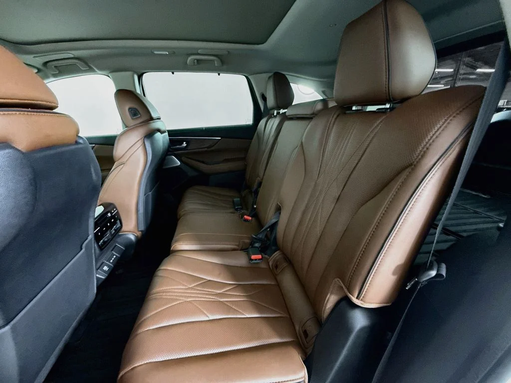 New 2026 Platinum White Pearl Acura Advance Package image 21