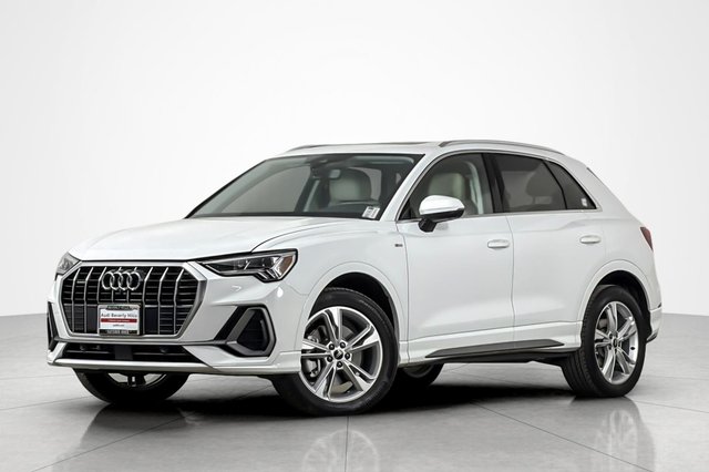 2024 Audi Q3 S line Premium Plus 45 TFSI quattro