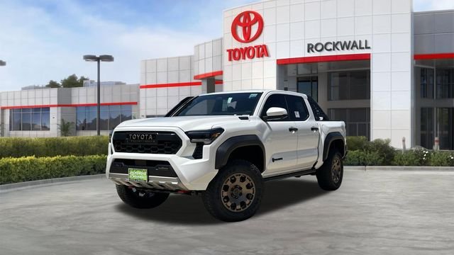 2026 Toyota Tacoma i-FORCE MAX Tacoma Trailhunter