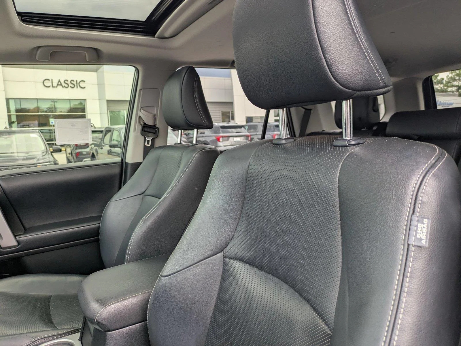 Used 2019 Midnight Black Metallic Toyota Limited image 10