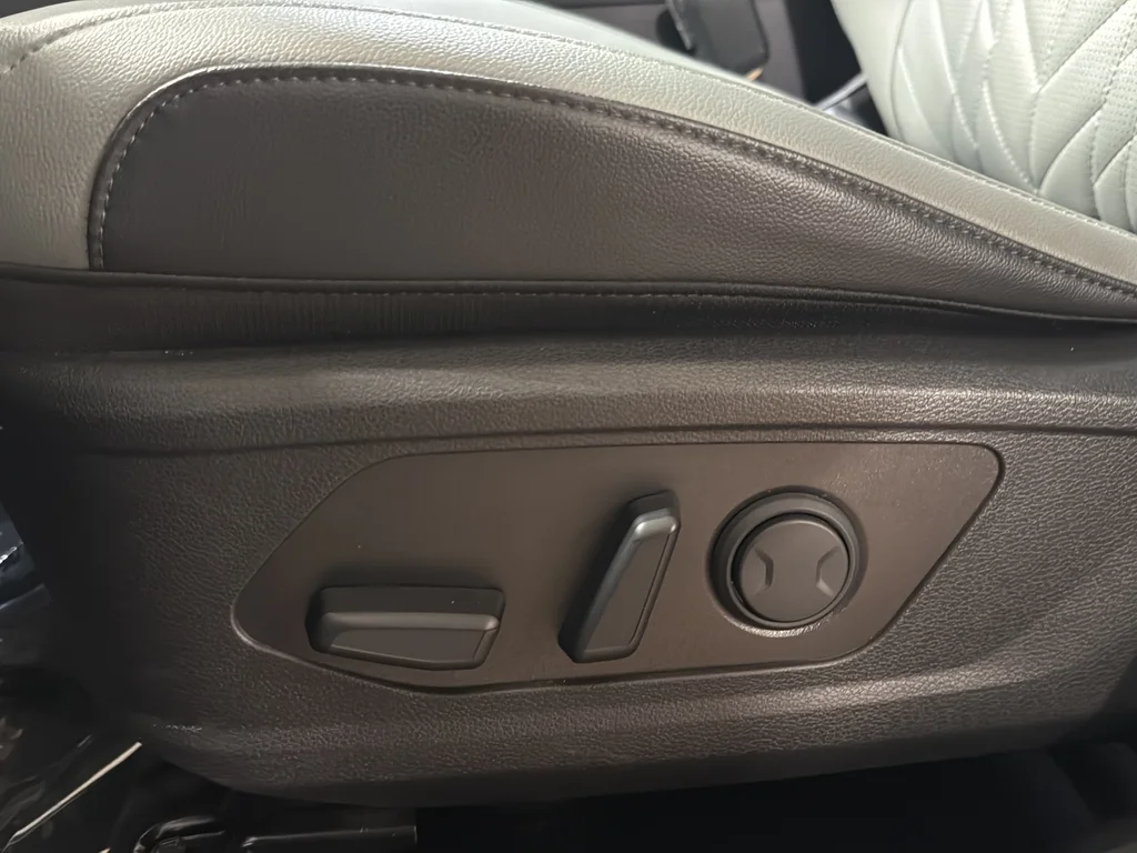 Used 2023 Ebony Black Kia X-Line image 10