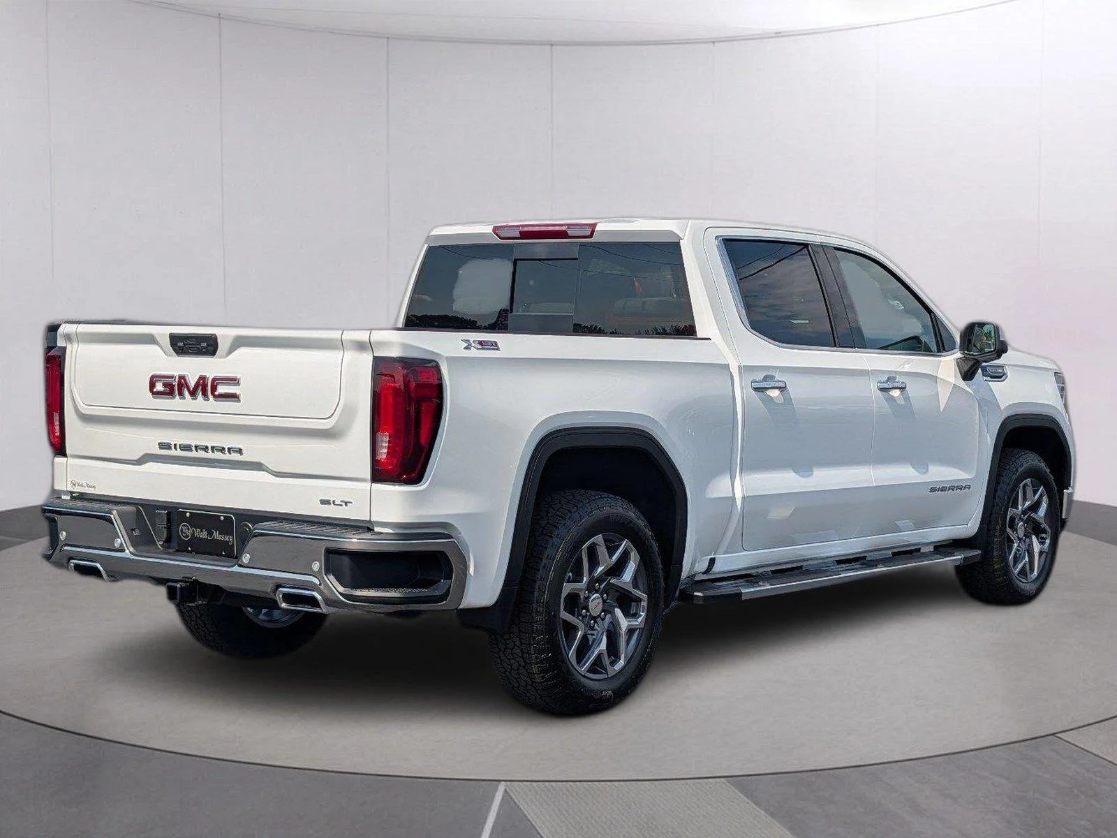 New 2026 Summit White GMC SLT image 5