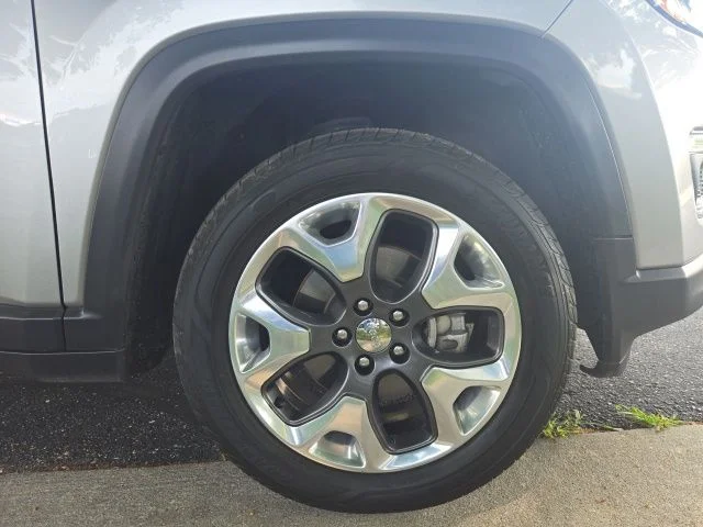 Used 2020 Silver Jeep Limited image 10