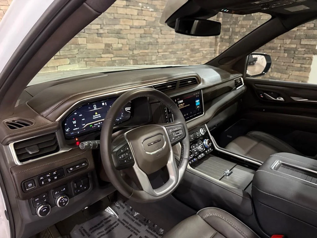 Used 2024 White Frost GMC Denali image 13