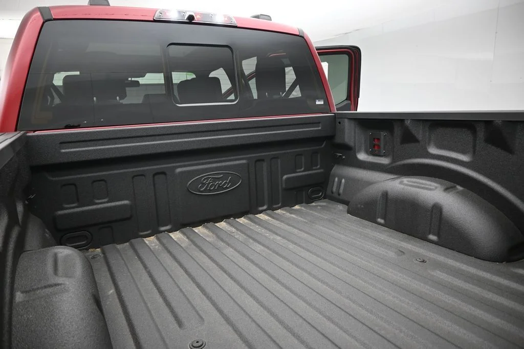 New 2026 Ruby Red Metallic Tinted Clearcoat Ford Raptor image 24