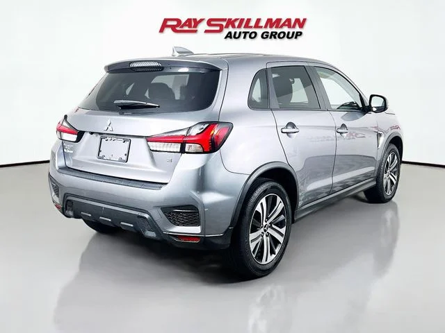 Used 2021 Gray Mitsubishi 2.0 SE image 7