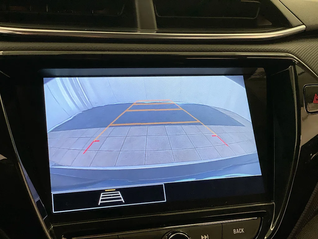 Used 2023 Summit White Chevrolet LT image 15