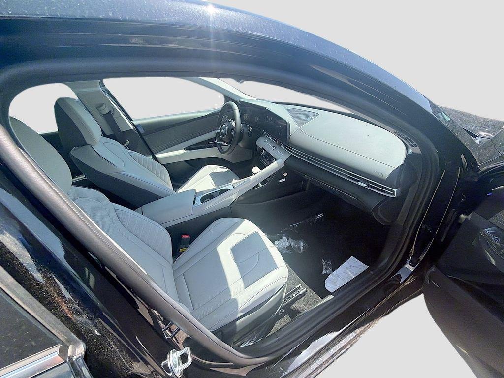 New 2026 Abyss Black Hyundai Limited image 20