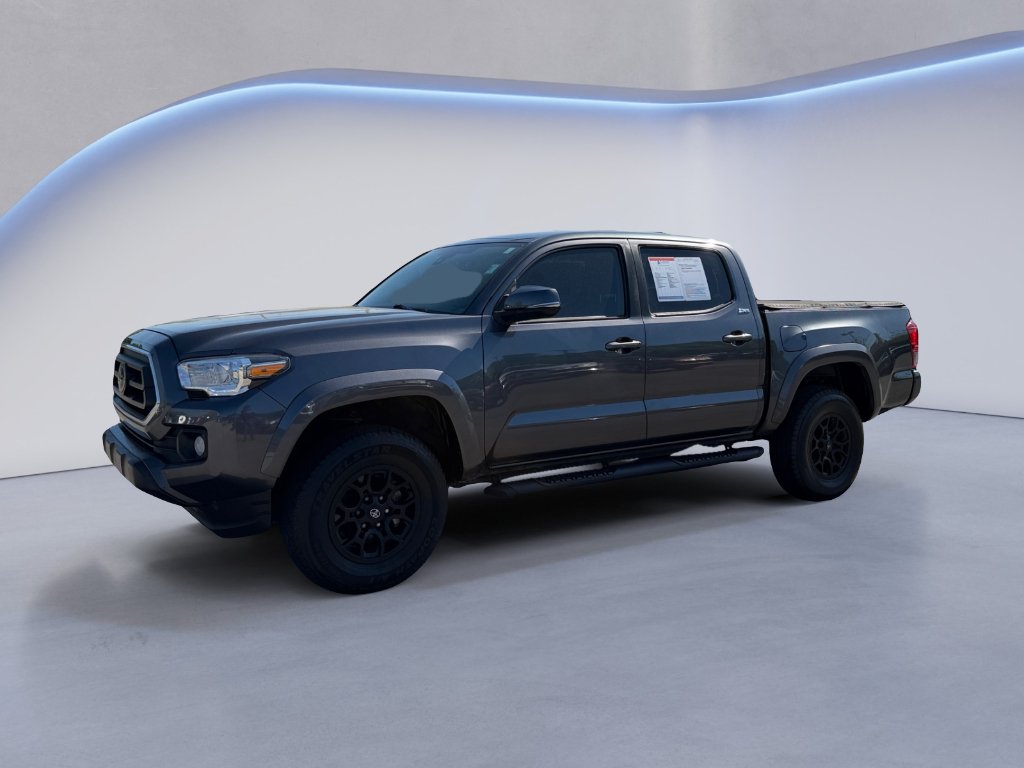 Used 2022 Magnetic Gray Metallic Toyota SR5 image 7