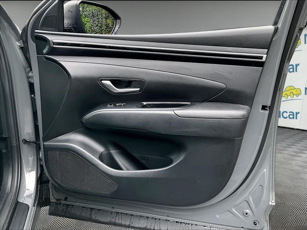 Used 2024 Hampton Gray Hyundai SEL image 12