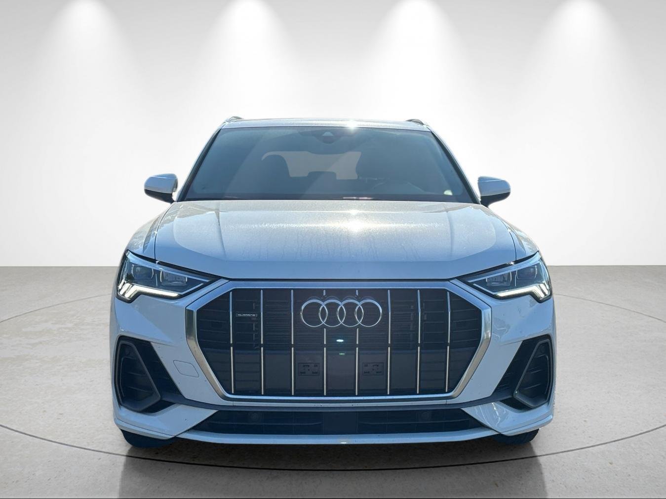 Used 2025  Audi S line Premium image 8