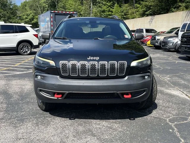 Used 2019 Diamond Black Jeep Trailhawk image 11