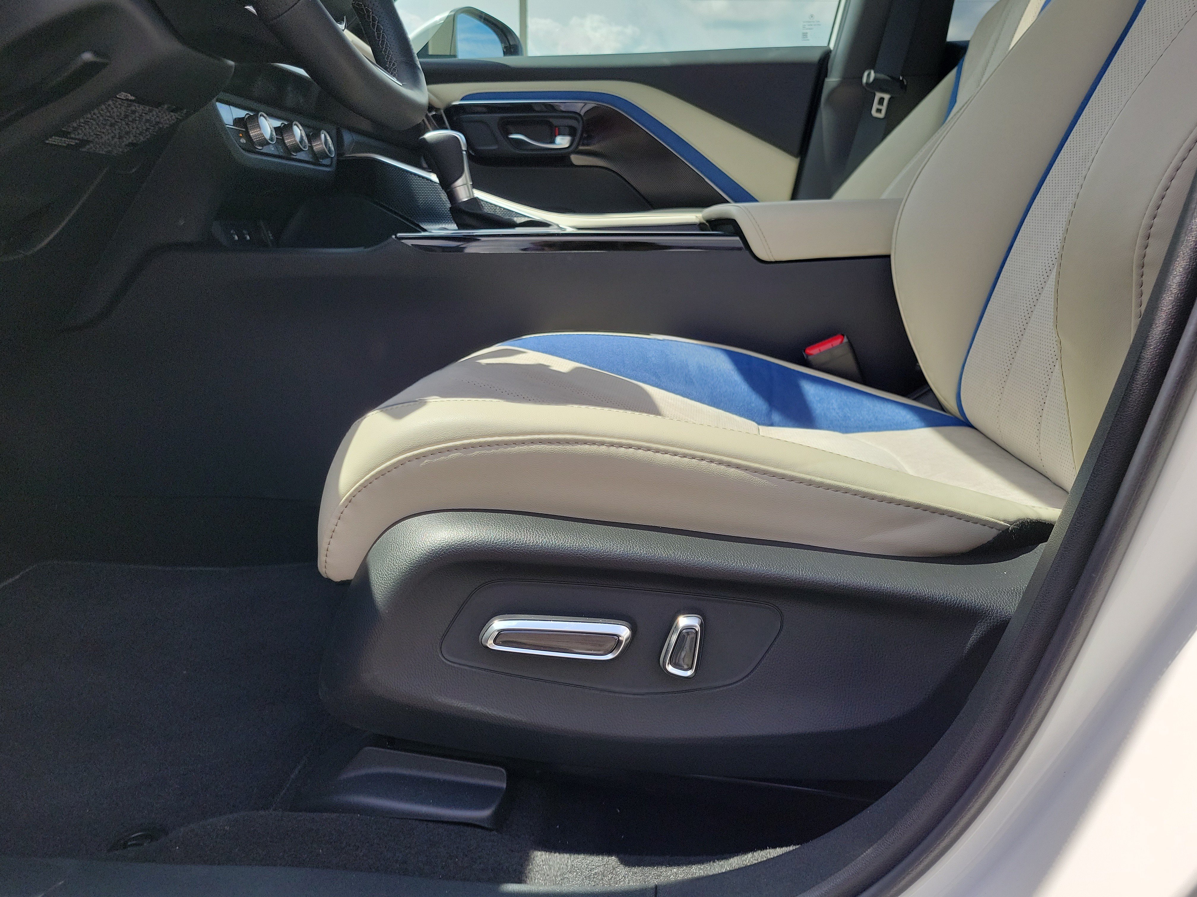 2026 Acura ADX A-Spec Package - Photo 16