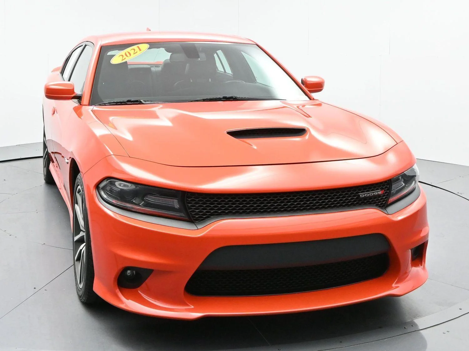 Used 2021 Go Mango Dodge R/T image 2
