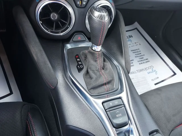 Used 2022 Black Chevrolet ZL1 image 25
