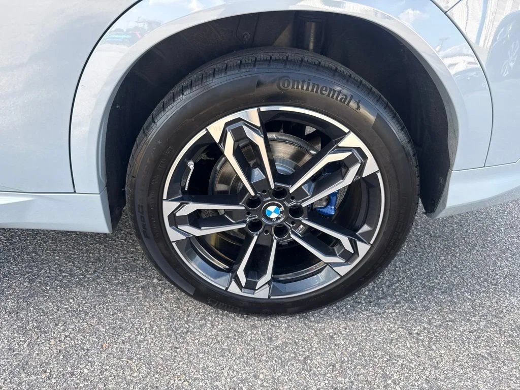 Used 2025 Brooklyn Grey Metallic BMW xDrive28i image 36