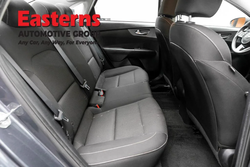Used 2021 Gray Kia FE image 22