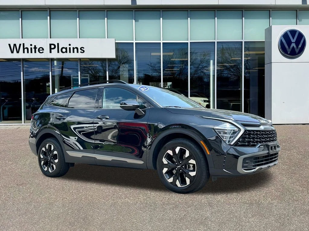 Used 2024 Black Kia X-Line image 1
