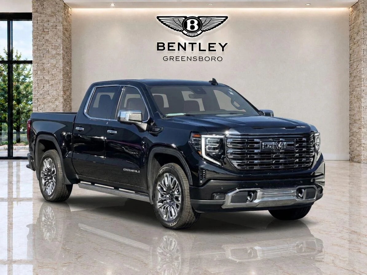 Used 2023 Onyx Black GMC Denali Ultimate image 7