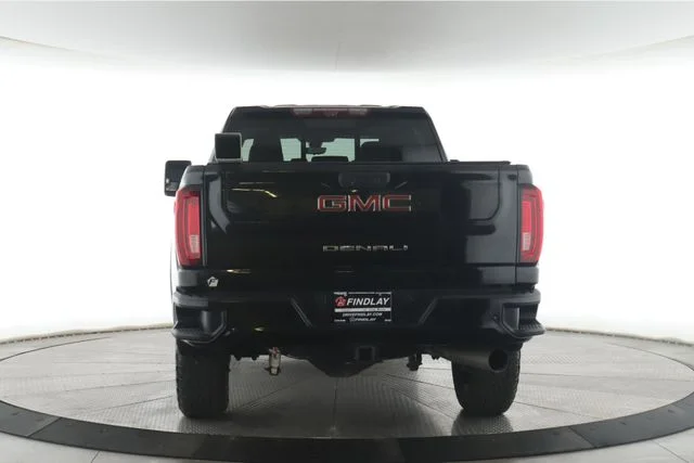 Used 2021 Black GMC Denali image 11