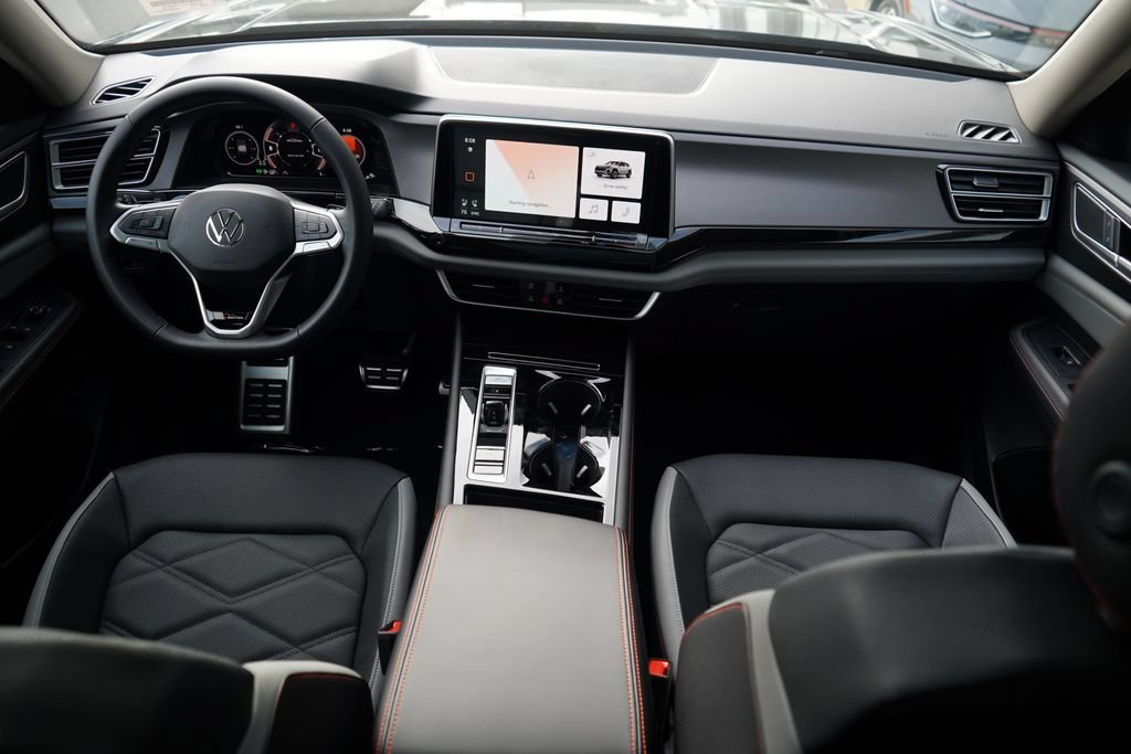 New 2026 Deep Black Pearl Volkswagen Peak Edition image 9