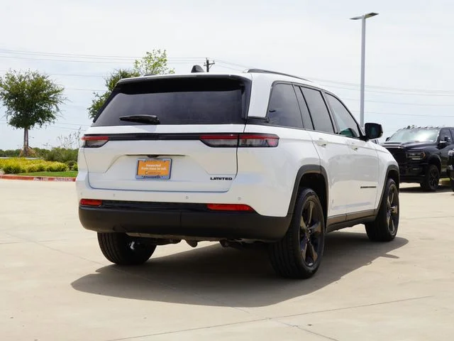 Certified Used 2024 White Jeep Limited image 8