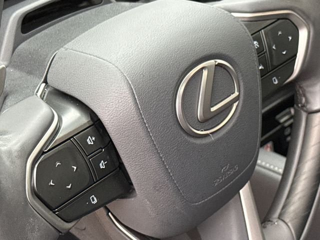 Used 2023 White Lexus 350 Luxury image 29