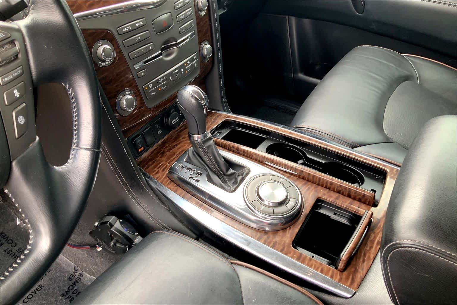 Used 2020 Gun Metallic Nissan SL image 17