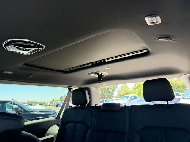 New 2026 High Gloss Black Jeep Limited Altitude image 28