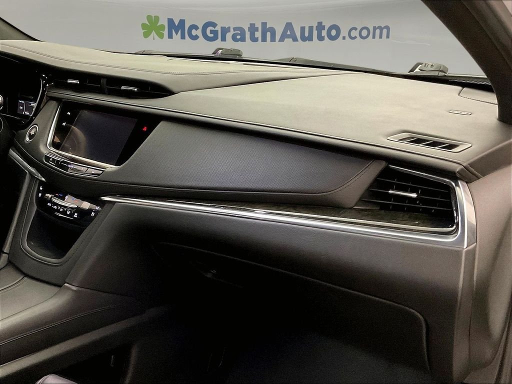 Used 2017 White Cadillac Premium Luxury image 22
