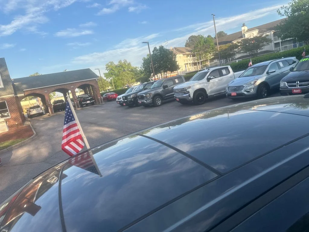Used 2014 Black Ford SE image 8
