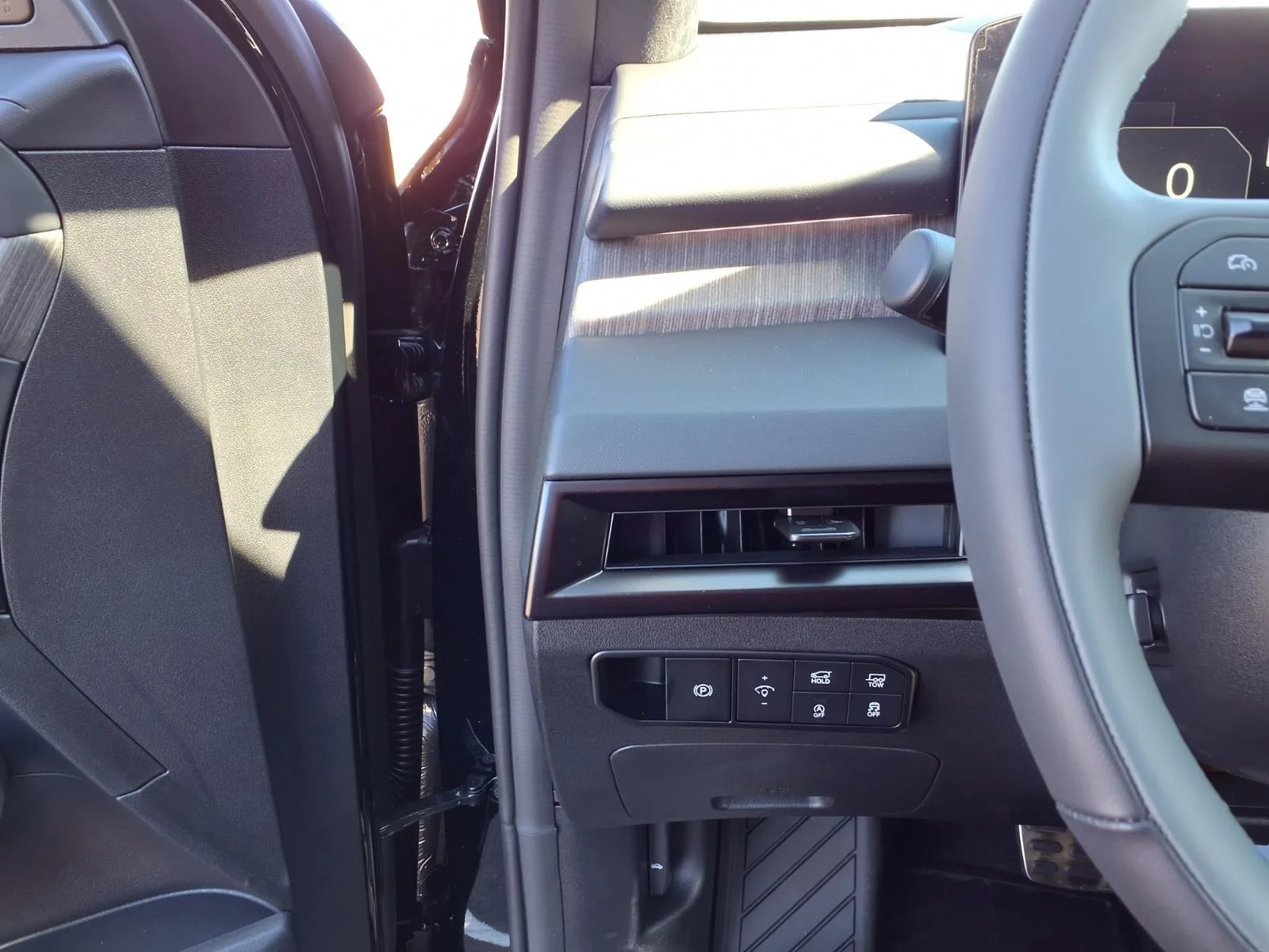 New 2027 Ebony Black Kia X-Line SX Prestige image 11