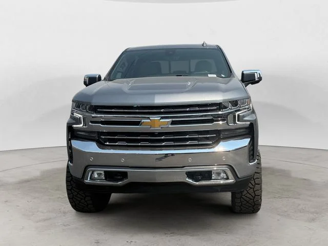 Used 2021 Gray Chevrolet LTZ image 2