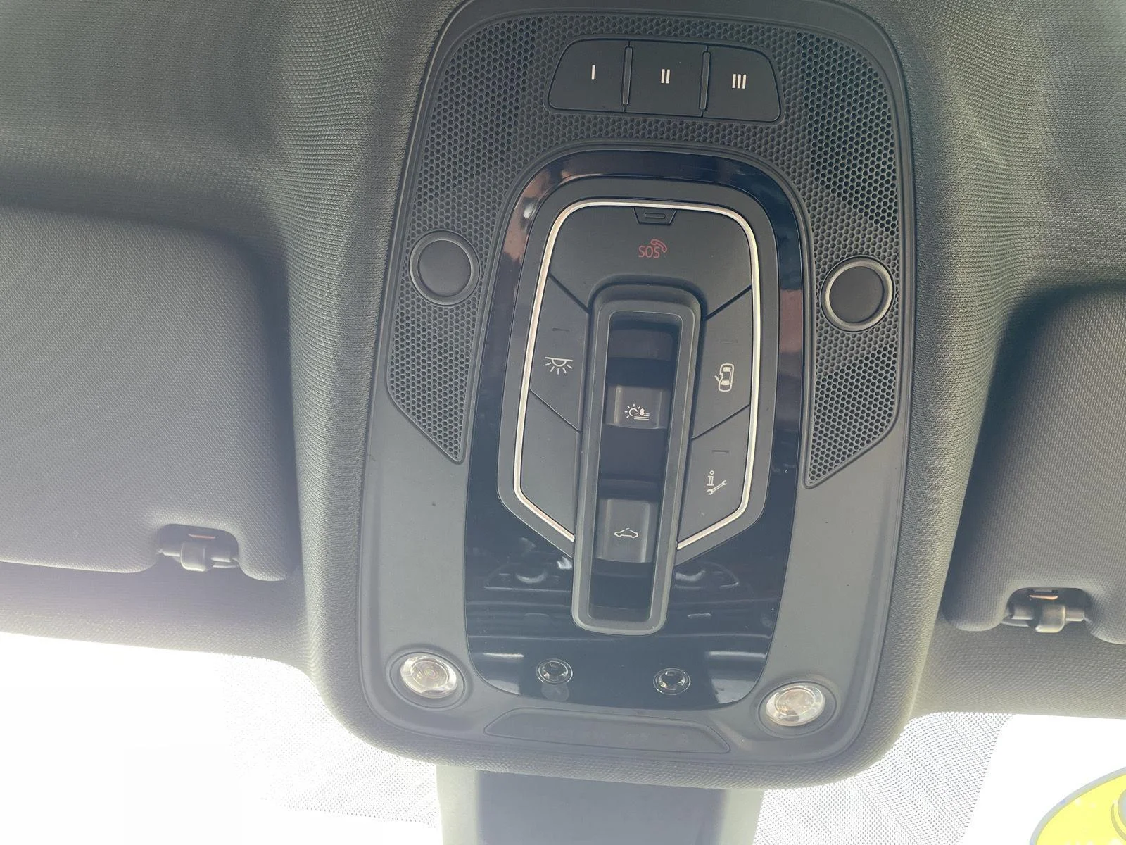 Used 2018 Moonlight Blue Metallic Audi Premium Plus image 7