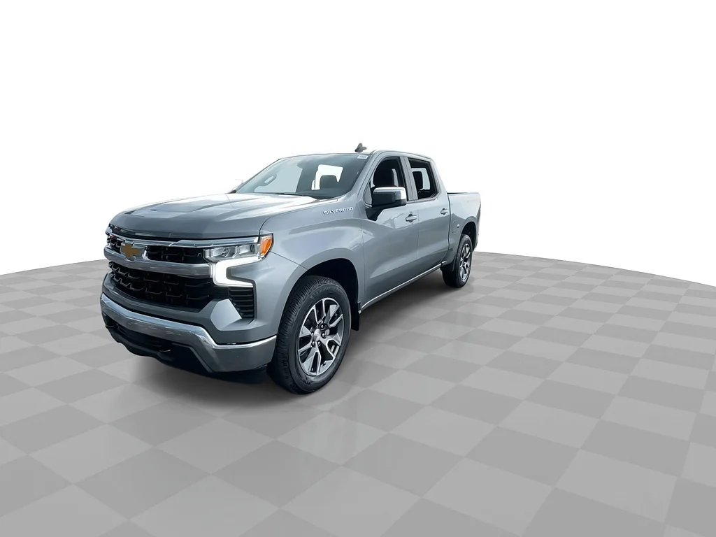 Used 2023 Sterling Gray Metallic Chevrolet LT image 5