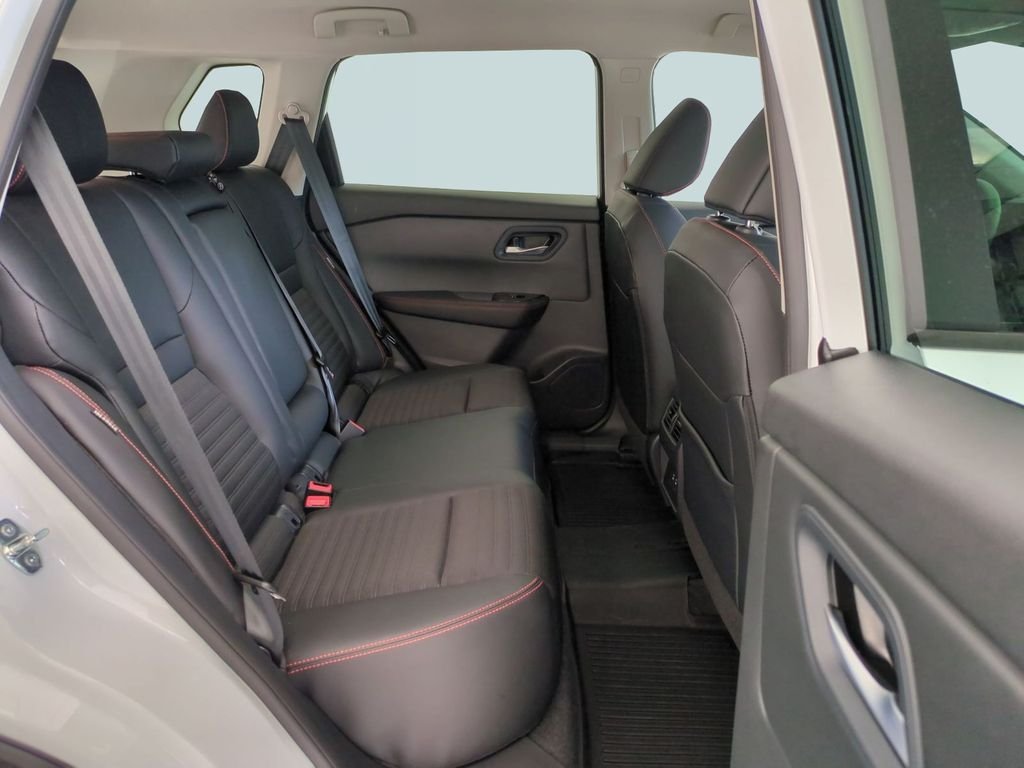 Used 2026 White Nissan Rock Creek image 26