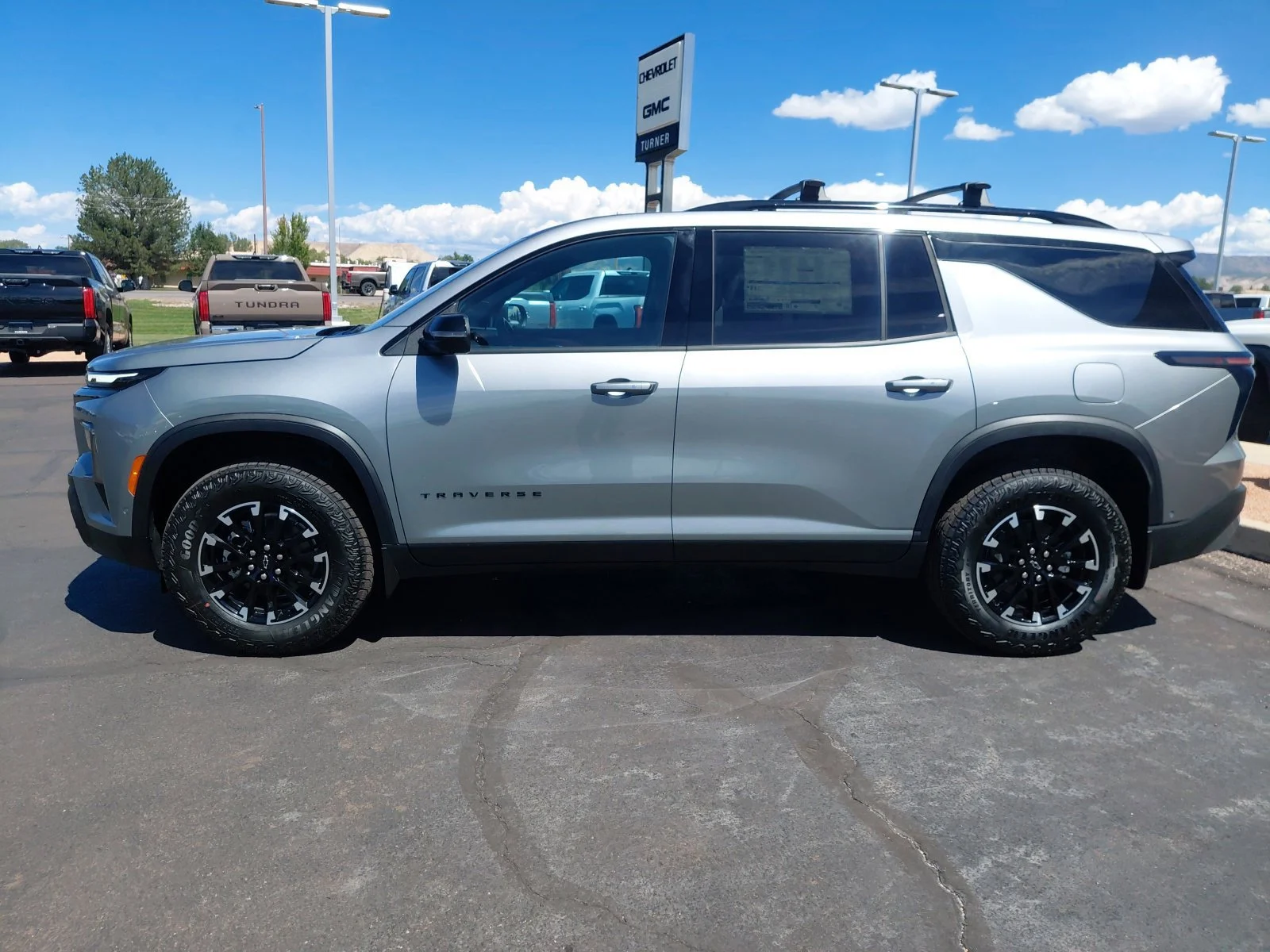 2026 Chevrolet Traverse Z71 - Photo 6