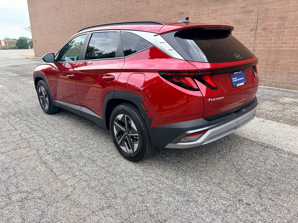 Used 2025 Ultimate Red Hyundai SEL image 3