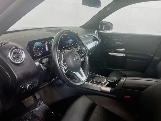 Used 2023 Night Black Mercedes-Benz GLB 250 image 24