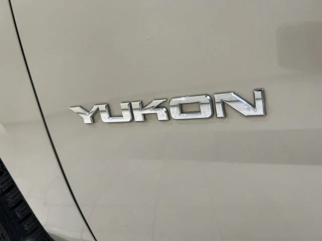 2015 GMC Yukon SLT - Photo 31