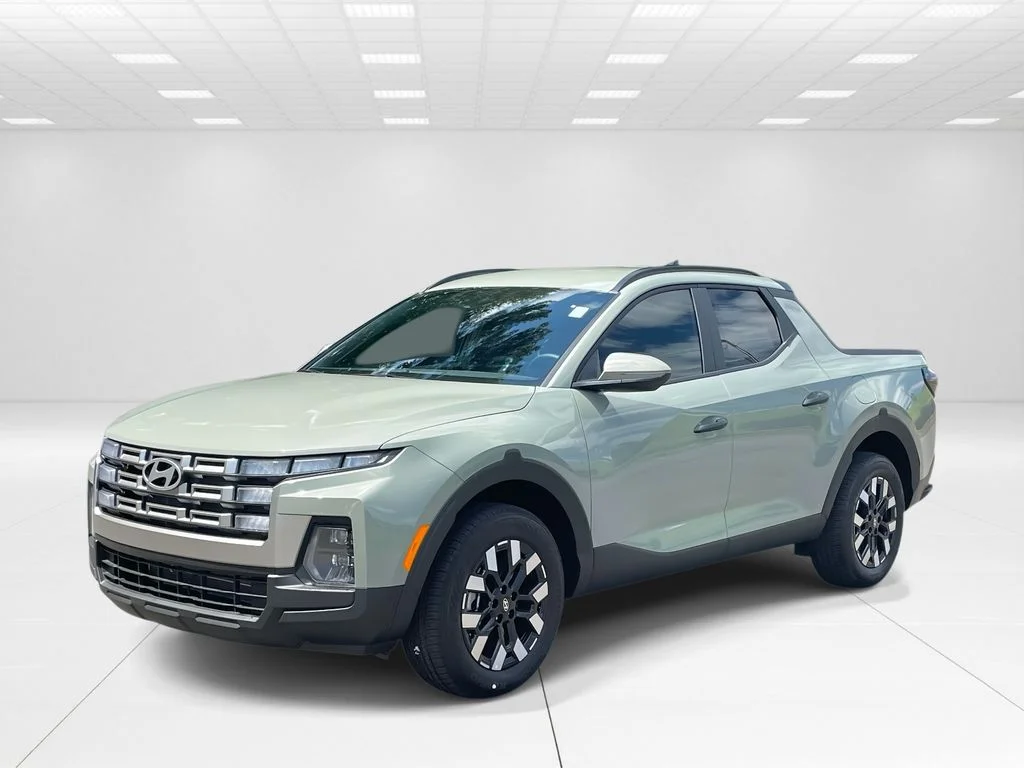 New 2025 Green Hyundai SEL image 3