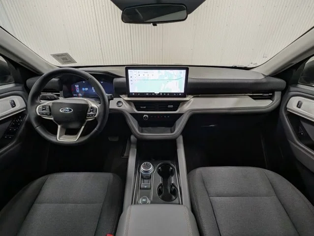 New 2026 Carbonized Gray Metallic Ford Active image 34
