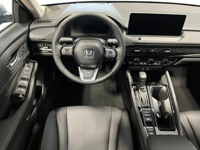 New 2026 Meteorite Gray Metallic Honda Touring image 27