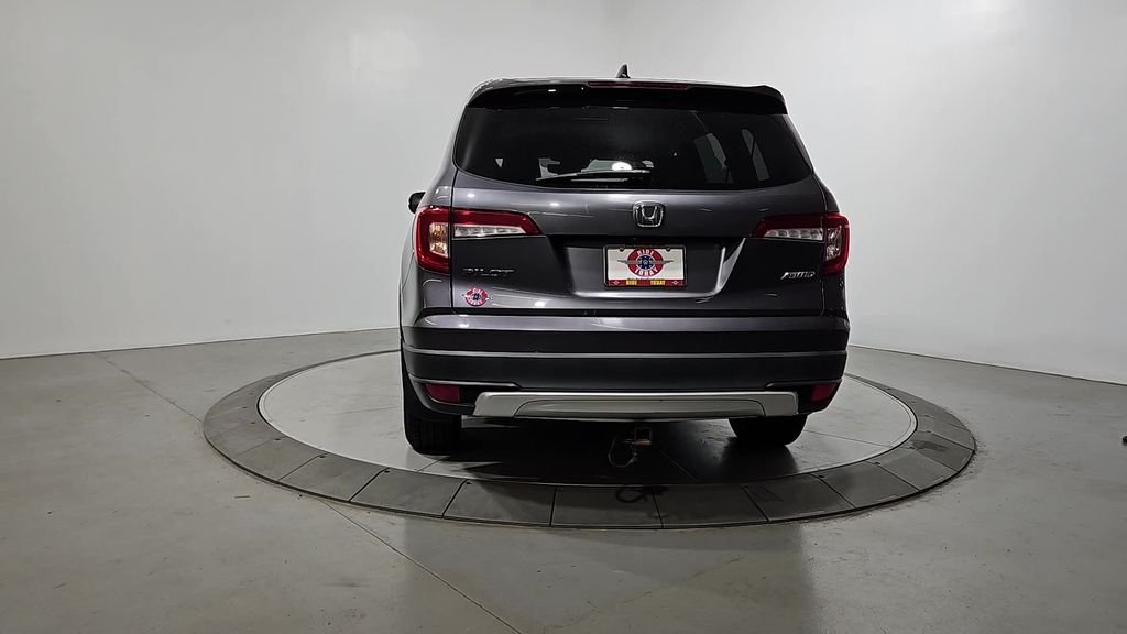 Used 2019  Honda EX-L image 4