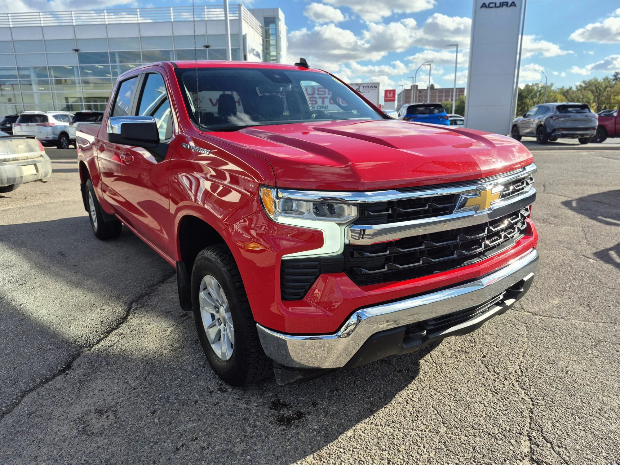 Certified Used 2025 Red Hot Chevrolet LT 4WD*Htd Seats | Htd Wheel | Adaptive Cruise | Remote Start | Nav | Tow Pkg | Alloy Wheels image 5