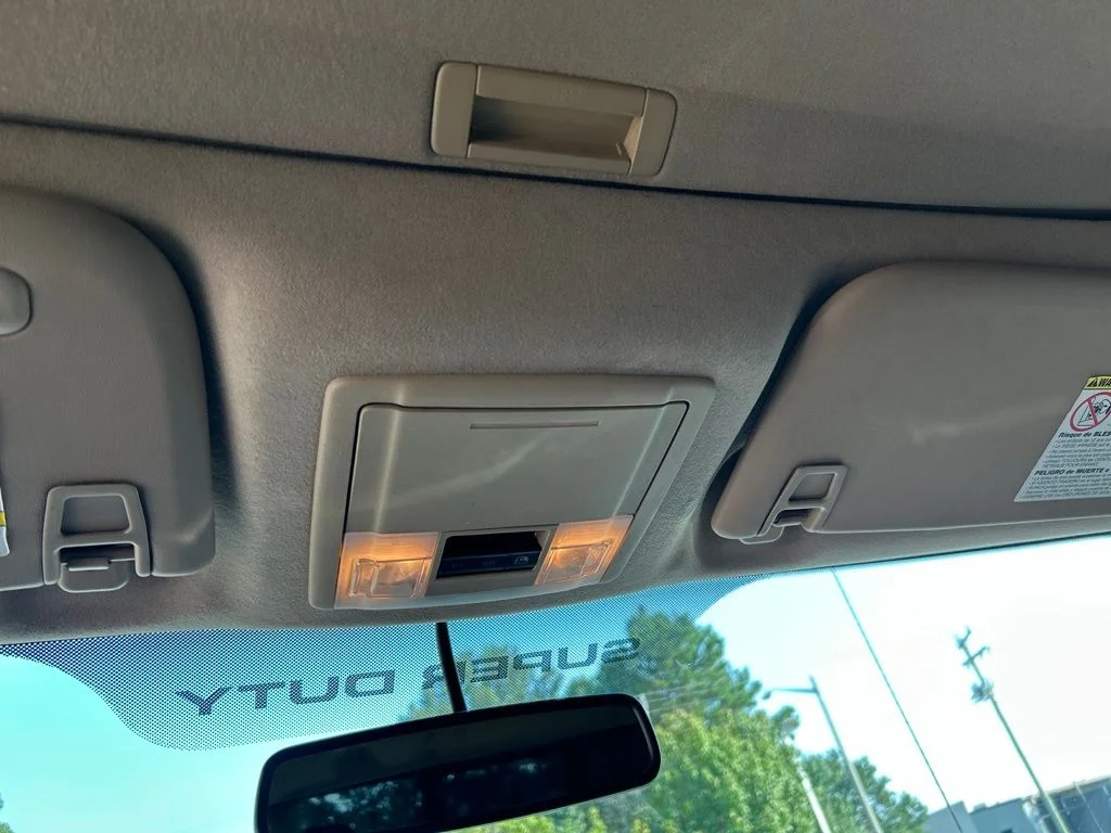Used 2015 White Ford Lariat image 30