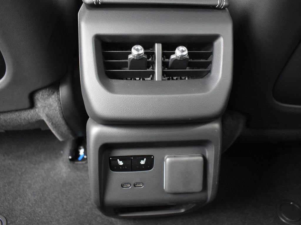 2026 CADILLAC OPTIQ - Image 30