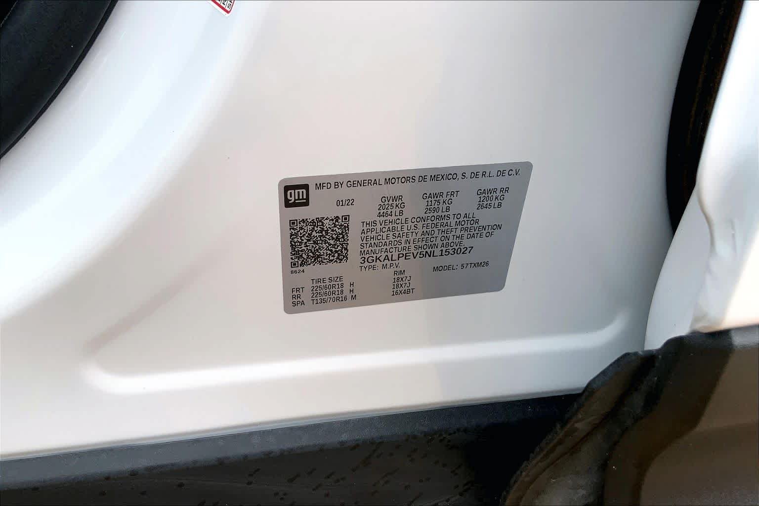 Used 2022 Summit White GMC SLT image 37