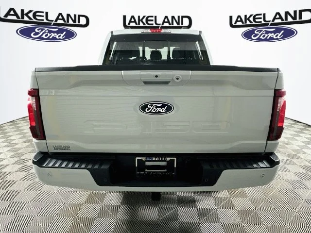 New 2026 White Ford XLT image 4