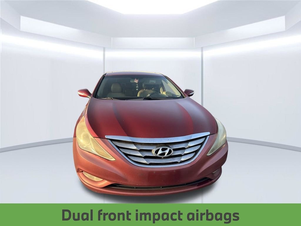 Used 2011 Red Hyundai Limited image 6